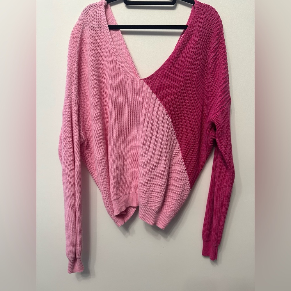 Superdown Reversible Color block Pink Sweater